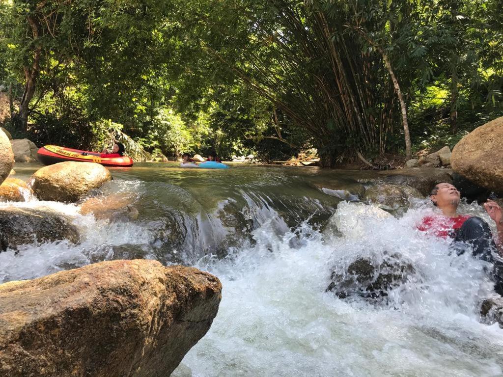 Padang Rengas Dango1881Muslim Riverstay מראה חיצוני תמונה